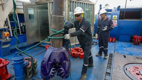 grandes inversionistas de petroleo 