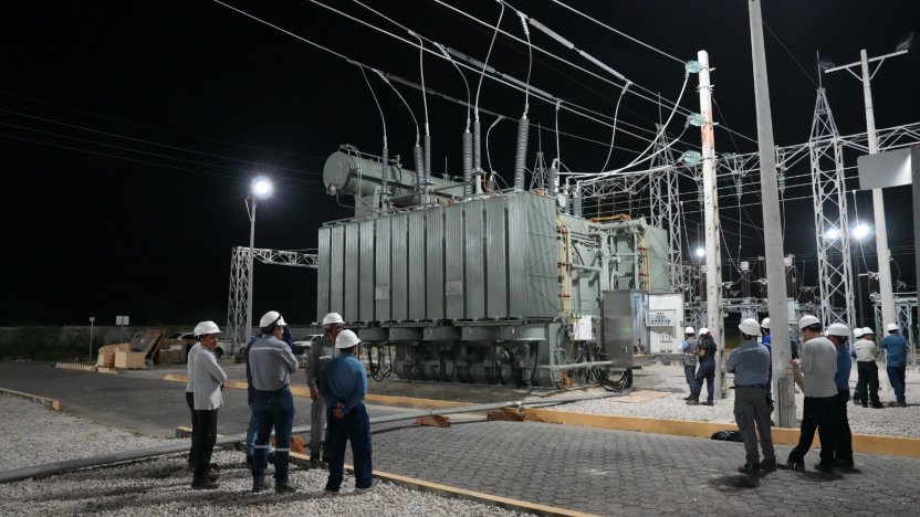 red eléctrica en Ecuador bajo alta demanda durante ola de calor