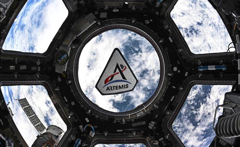 Artemis II despegó