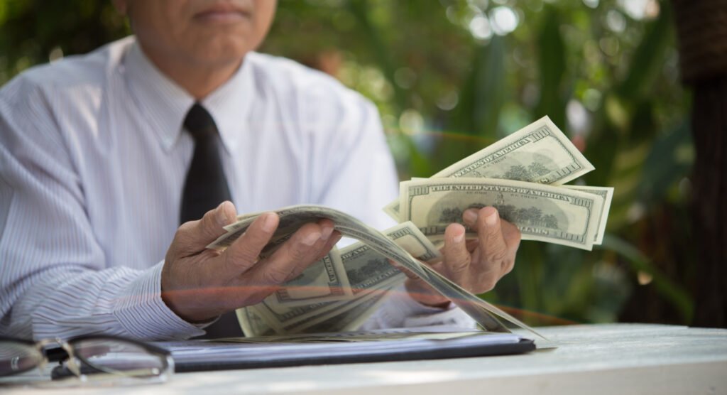 : expectativa salarial en Ecuador