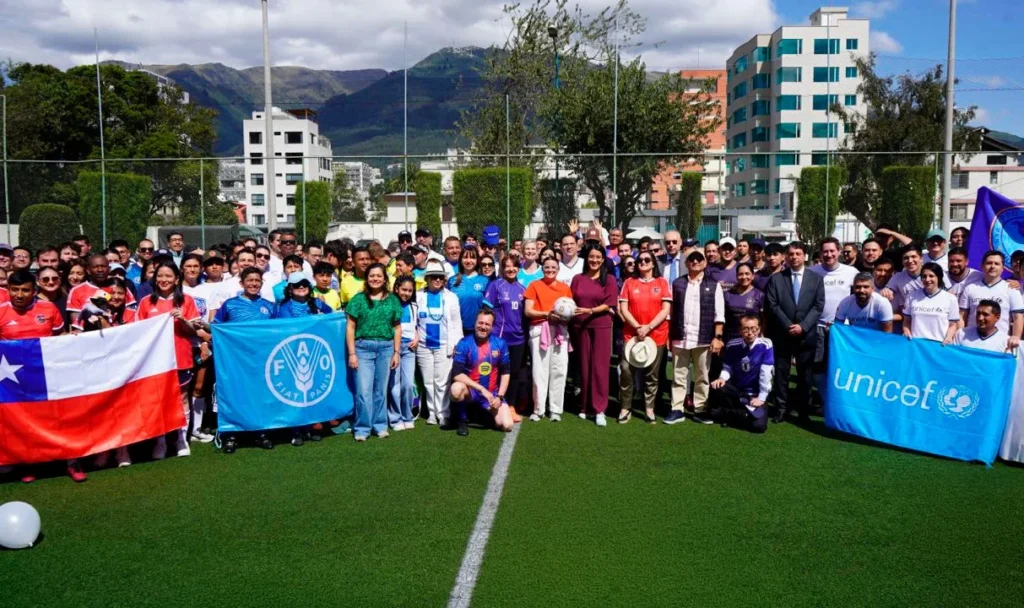 Vicepresidenta María José Pinto da el puntapié inicial en el "Mundialito de la Salud 2026" organizado por el Gobierno de Daniel Noboa
