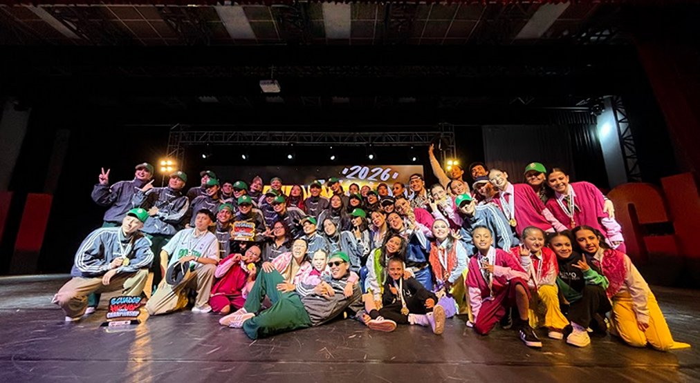 Bailarines de Frevo Dance Studio en competencia HHI Ecuador 2026, danza urbana Quito