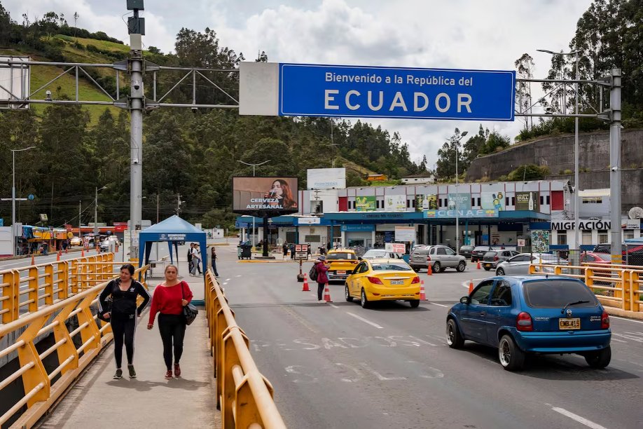 Puente Rumichaca con control aduanero por aranceles escalonados a las importaciones desde Ecuador