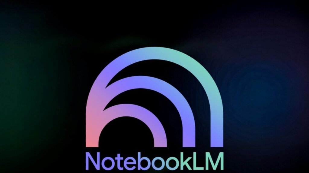 Estudiante de bachillerato utilizando la interfaz de NotebookLM en su portátil para repasar el temario de la PAU mediante apuntes digitales.