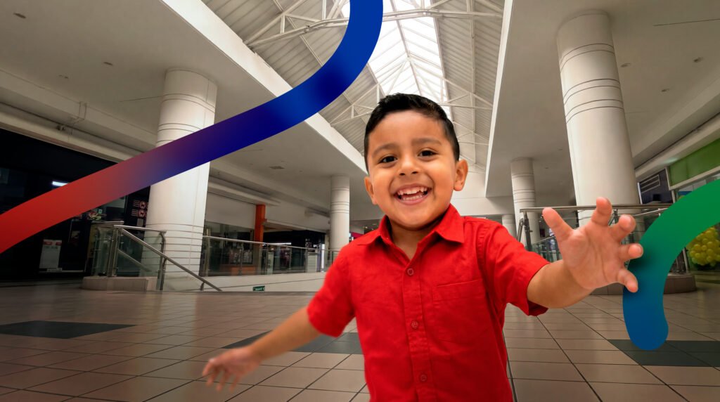 Niños participando en actividades del Día del Niño en Ciudad Comercial El Recreo, Quito 2026