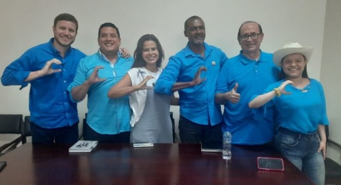 Integrantes de la Liga Azul en campaña para el Consejo de Participación Ciudadana 2023, Liga Azul derechos de participación política