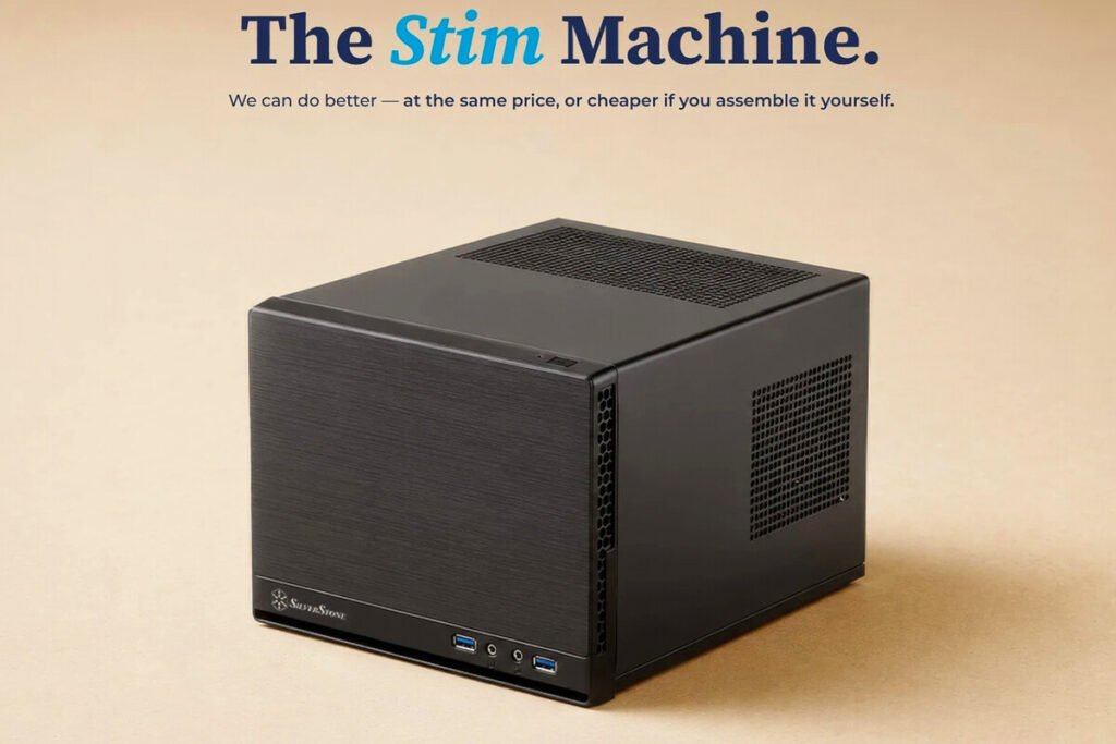 Mini PC para videojuegos con formato de consola colocado en un mueble de salón junto a un televisor, representando el PC consolizado de Valve.