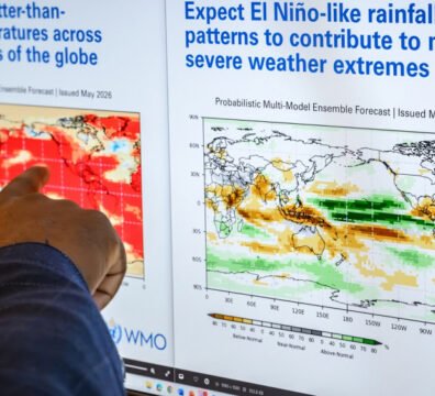 Los riesgos de El Niño para agricultores de Ecuador afectan al cacao, arroz y banano. Conozca qué sectores están en alerta y qué piden los gremios.