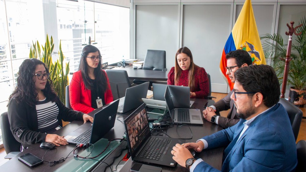 Ecuador inicia un acuerdo comercial de alcance parcial con República Dominicana; busca ampliar exportaciones tras una balanza positiva de USD 128 millones.