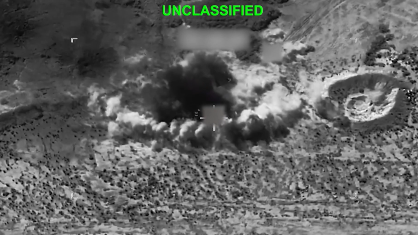 Buque de guerra norteamericano navegando en situación de alerta tras la ofensiva militar contra Irán.