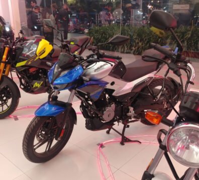 Las ventas de motos en Ecuador marcan un récord histórico en 2026, con un alza del 90% en motos de tres ruedas y la llegada de la marca Hero.