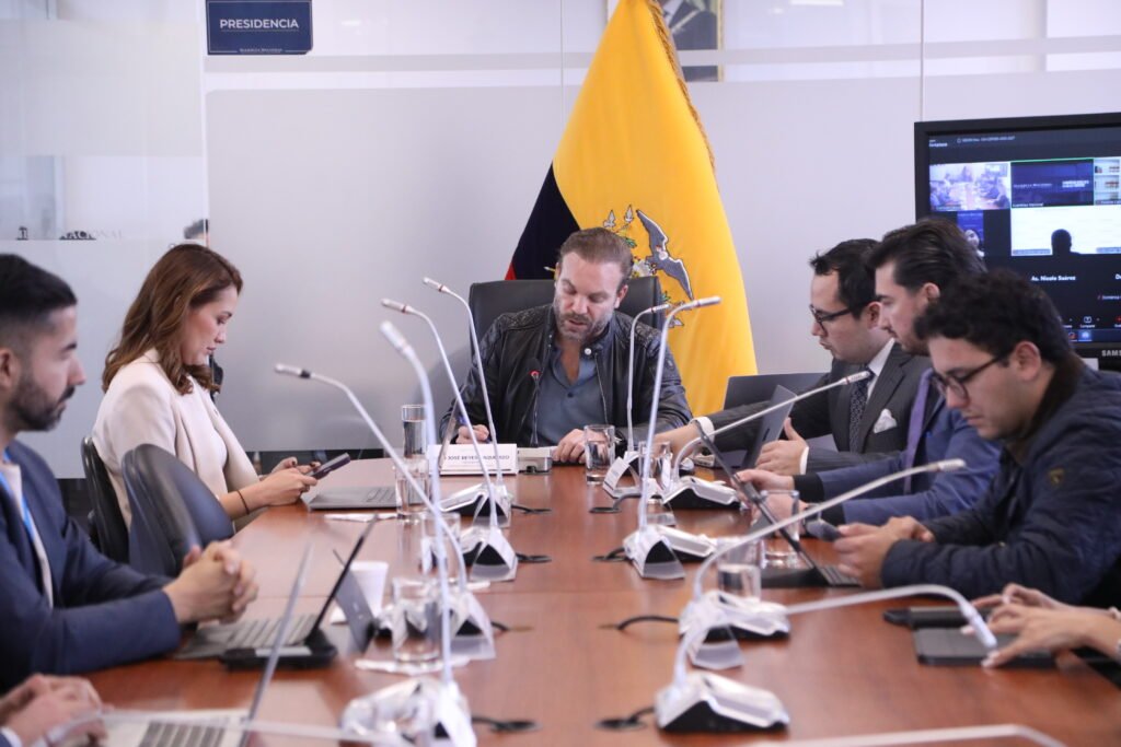 Comparecencia de la Dra. Polonia Castellanos en la Comisión de Salud analizando el proyecto de ley sobre eutanasia.