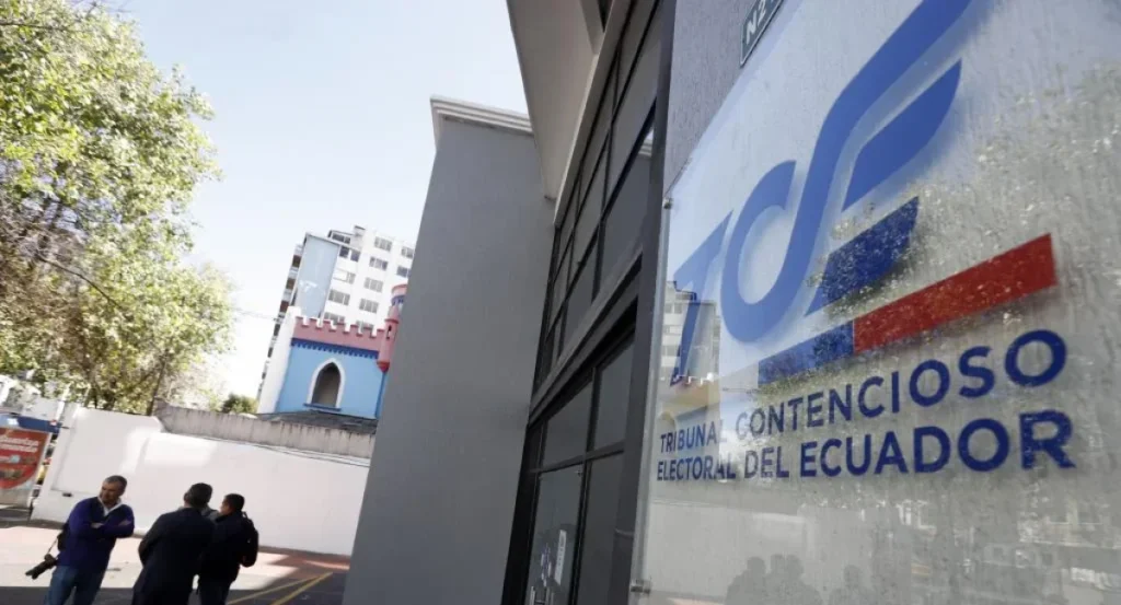 TCE suspende Amigo RC