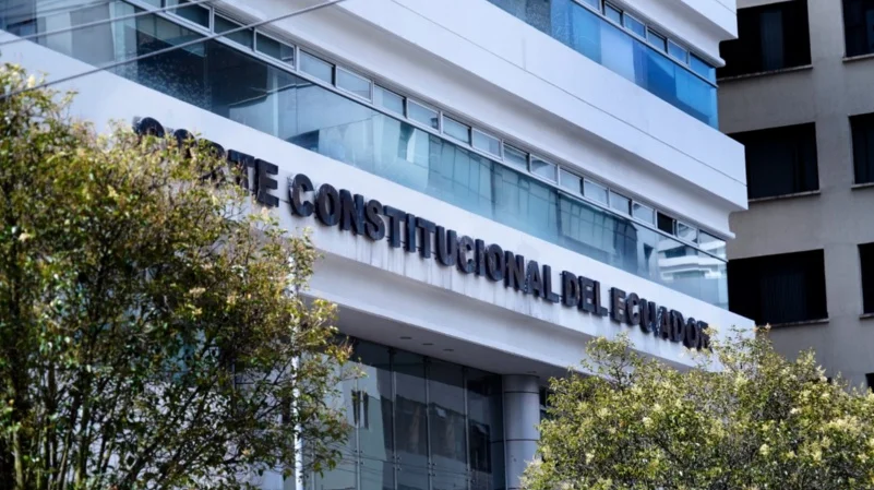 Fachada de la Corte Constitucional durante el trámite de las demandas contra la Ley de Inteligencia.