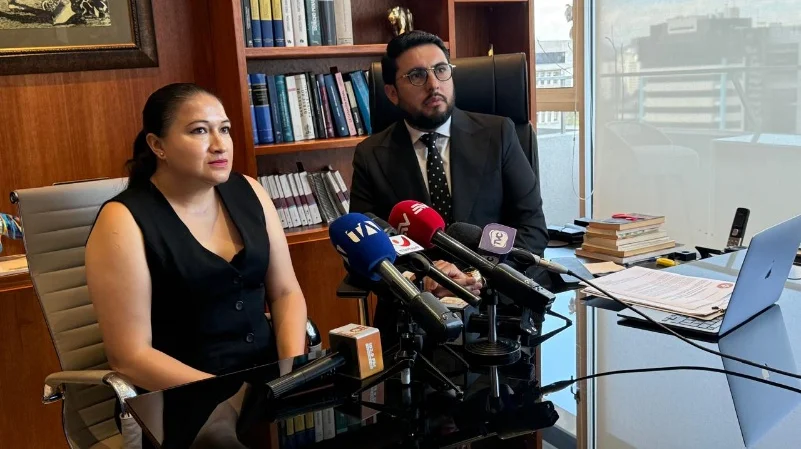 Representantes de la Asociación Nacional de Servidores Penitenciarios durante el anuncio de la acción de protección por bandas salariales