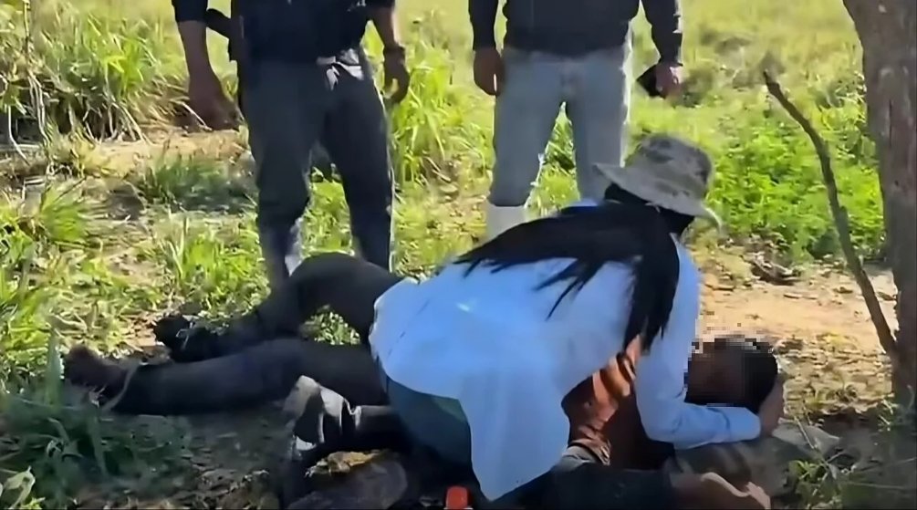 Juan Benjo Huchani Alpire, fiscal departamental de Beni, fue hallado con vida una semana después de un accidente aéreo en la Amazonía boliviana.