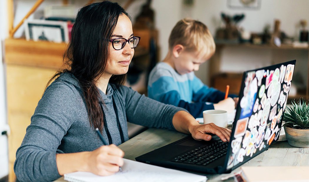 Firma electrónica: simplifica los trámites escolares antes del regreso a clases