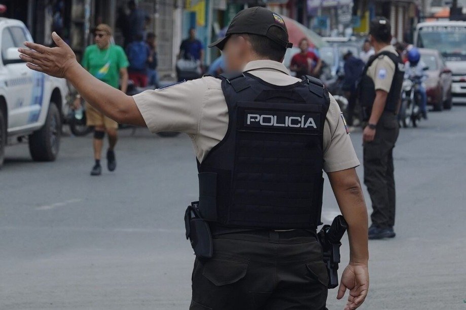 Dos policías