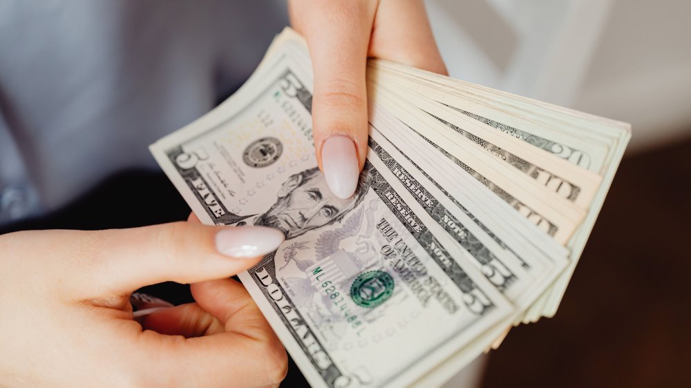 Los fondos de inversión en Ecuador superan los USD 3.115 millones en 2026. Sepa cómo funcionan, montos mínimos, riesgos y cómo evitar estafas.
