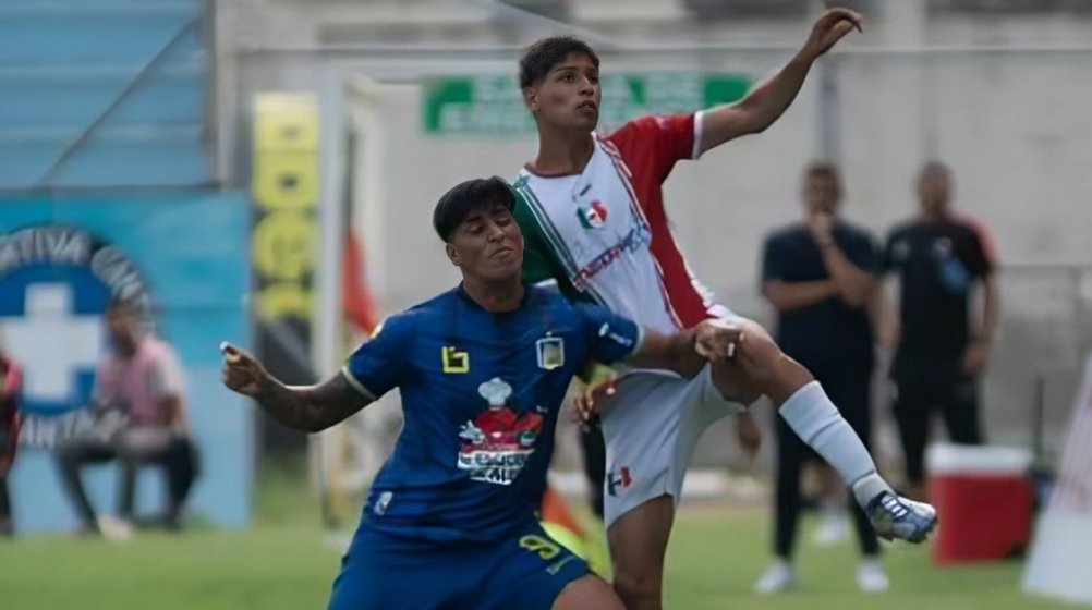 Juventud Italiana apela la eliminación en Copa Ecuador alegando atrasos en roles de pago de Delfín. Conozca los detalles del reclamo legal.