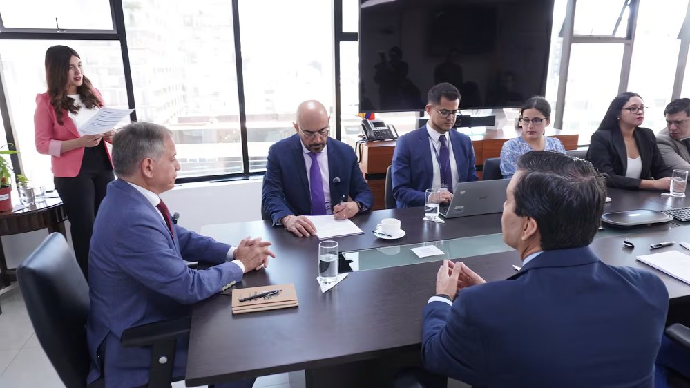 Ecuador firmó el contrato de participación para el Bloque 94-Tamya con Petrobell, que invertirá $30 millones en la fase de exploración en Sucumbíos.