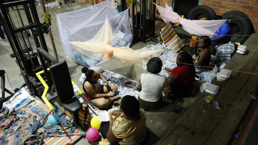 Viviendas e infraestructura colapsada tras el terremoto de Colombia
