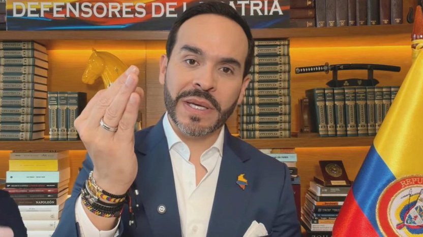 Declaración pública donde **Abelardo De la Espriella advierte que "no va a permitir" que la oposición de izquierda desestabilice Colombia