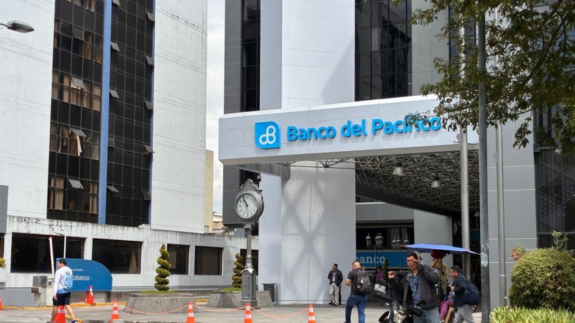 Iván Andrade explica la expansión del crédito productivo en Banco del Pacífico.