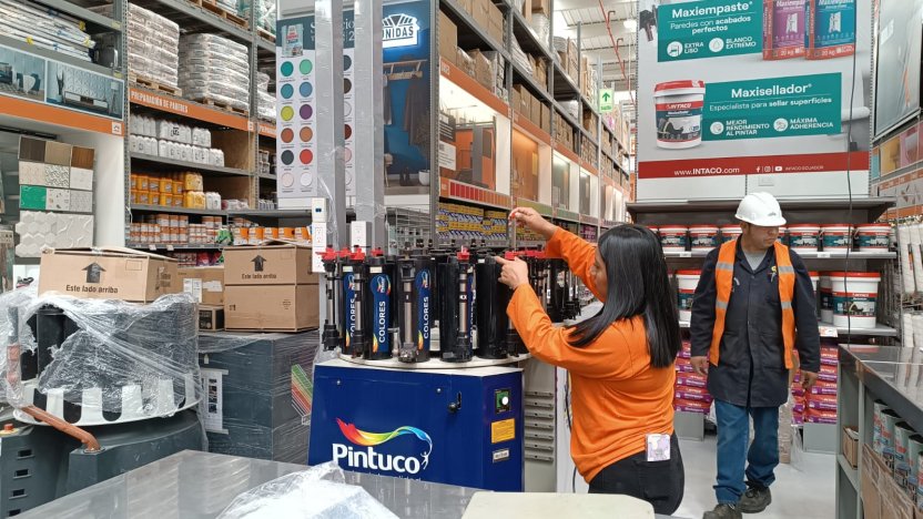 Representantes empresariales en un encuentro para fortalecer el comercio bilateral con Perú