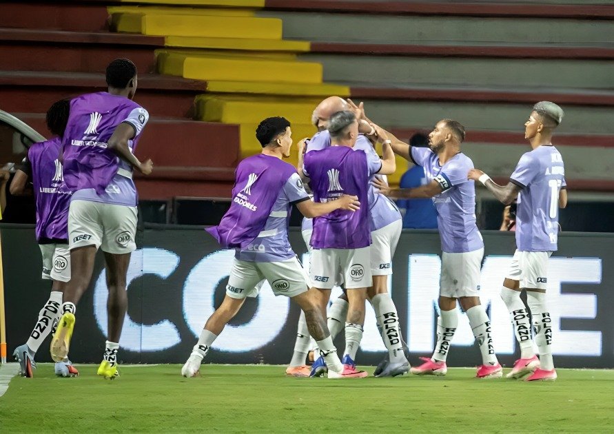 Independiente del Valle vence a Deportes Tolima y toma ventaja en la Libertadores