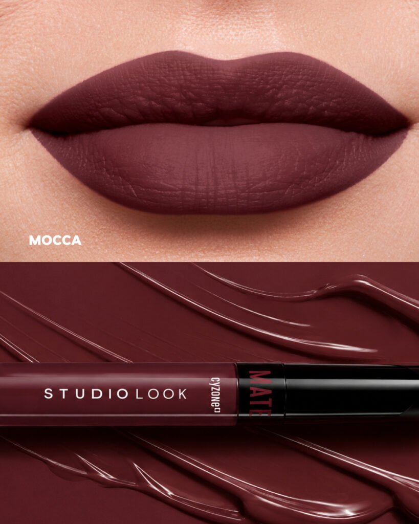 Colección exclusiva del Labial Mate Studio Look de Cyzone junto a vasos de café Dunkin.