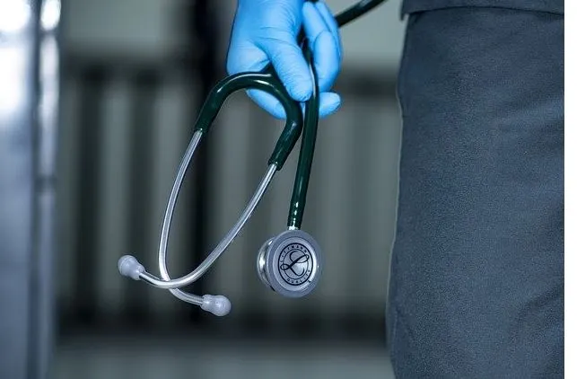 Informe OMS-UNICEF: La realidad oculta de los centros de salud