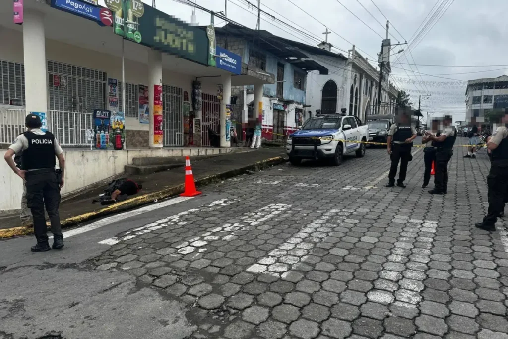 Santo Domingo, hombre asesinado, Las Delicias, Policía Nacional, crimen, homicidio, Ecuador, El Carmen, Criminalística, seguridad ciudadana