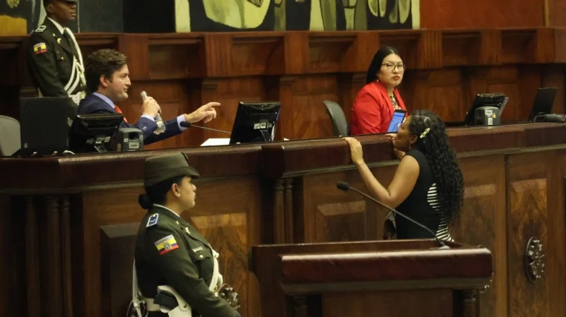 Sesión de la Asamblea Nacional sobre el juicio político Inés Manzano.