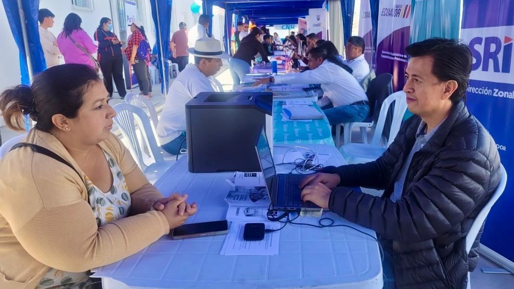 Actualice su proyección de gastos personales 2026 ante el SRI hasta el 30 de septiembre. Conozca límites de ingresos, deducciones y cargas familiares.
