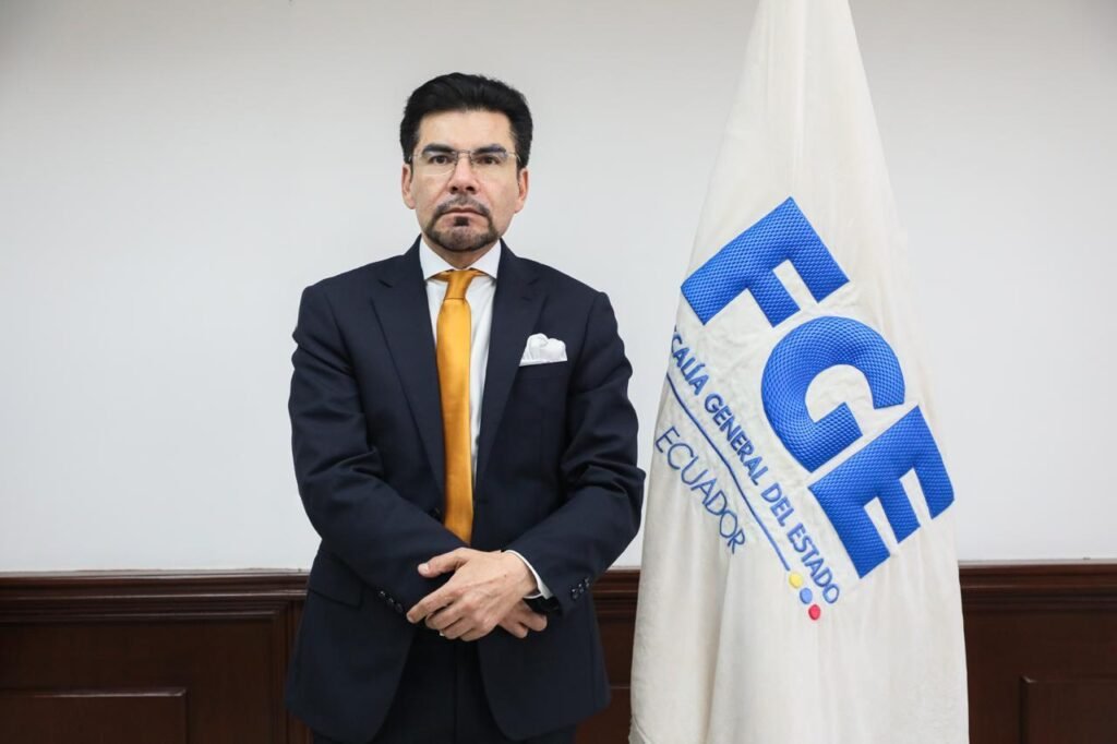 Leonardo Alarcón durante una actividad de la Fiscalía General del Estado