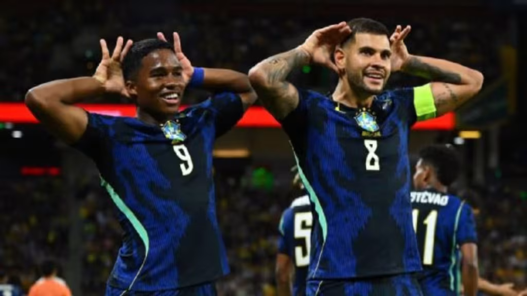 Raphinha rescata el empate para Brasil ante Australia de penal