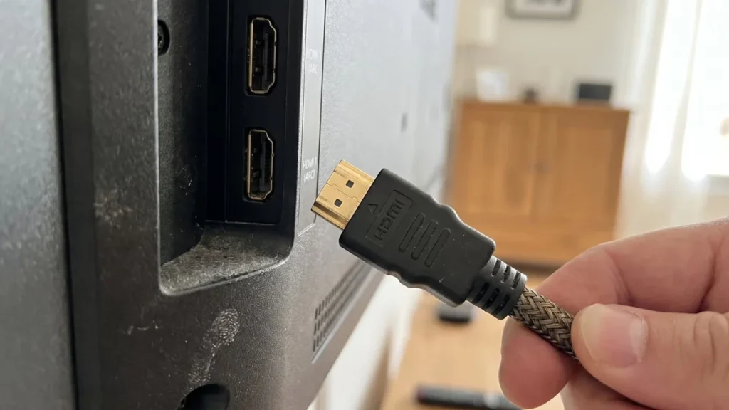 Conectores y cables HDMI 2.2 para pantallas de alta definición