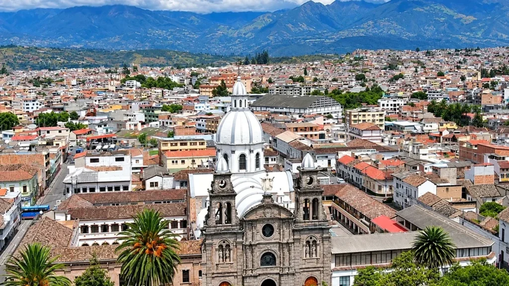 Centro histórico de la ciudad de Ibarra en sus 420 años de fundación