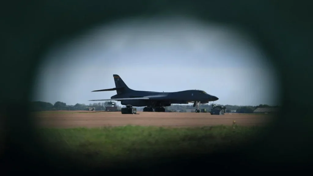 Base militar de Fairford en Inglaterra acoge despliegues internacionales