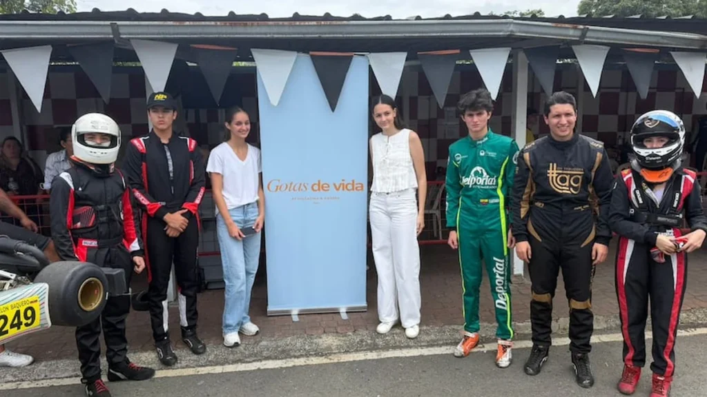 Competencia provincial del Karting Club de Guayaquil en el kartódromo local