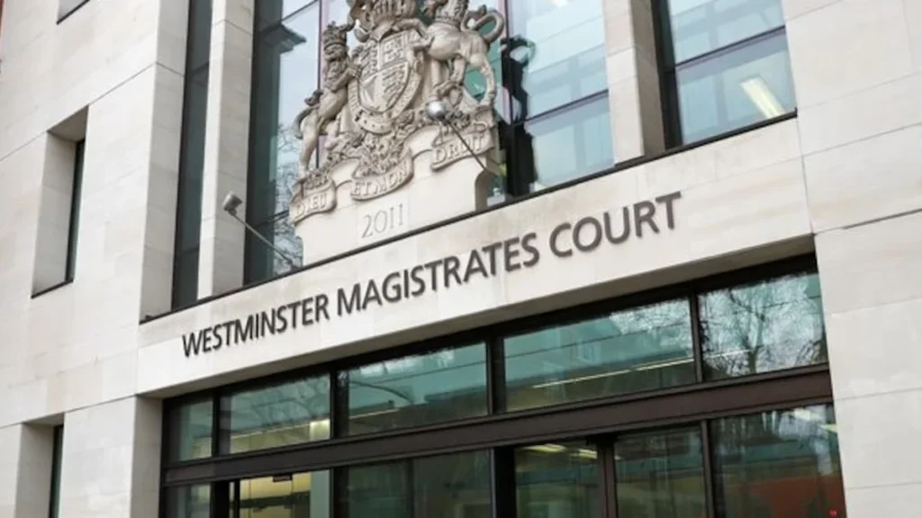 Juzgados británicos y salas de los tribunales laborales colapsados por escritos