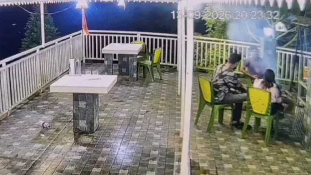 Fachada de la estación policial en Bengala Occidental tras las detenciones por el accidente