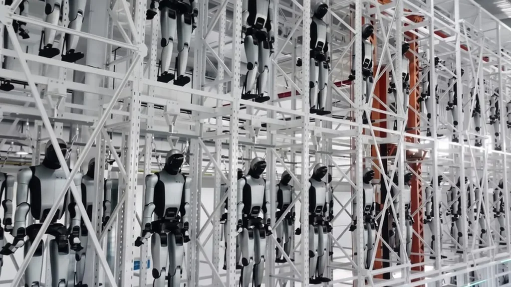 Línea de ensamblaje automatizada con robots humanoides en fábrica inteligente