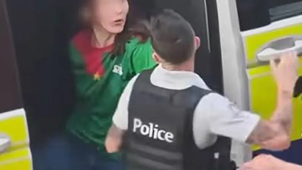 Patrulla policial en una intervención en Bélgica