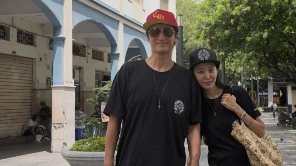 El actor surcoreano Shin Hyun-joon en su reciente visita turística a Guayaquil