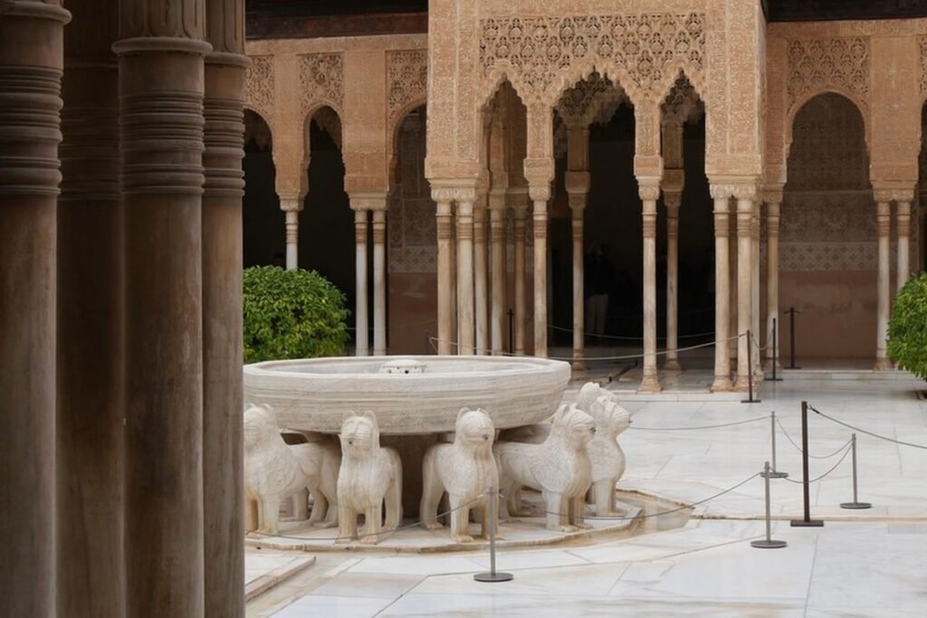 La Alhambra de Granada activa un plan antisísmico para proteger sus palacios