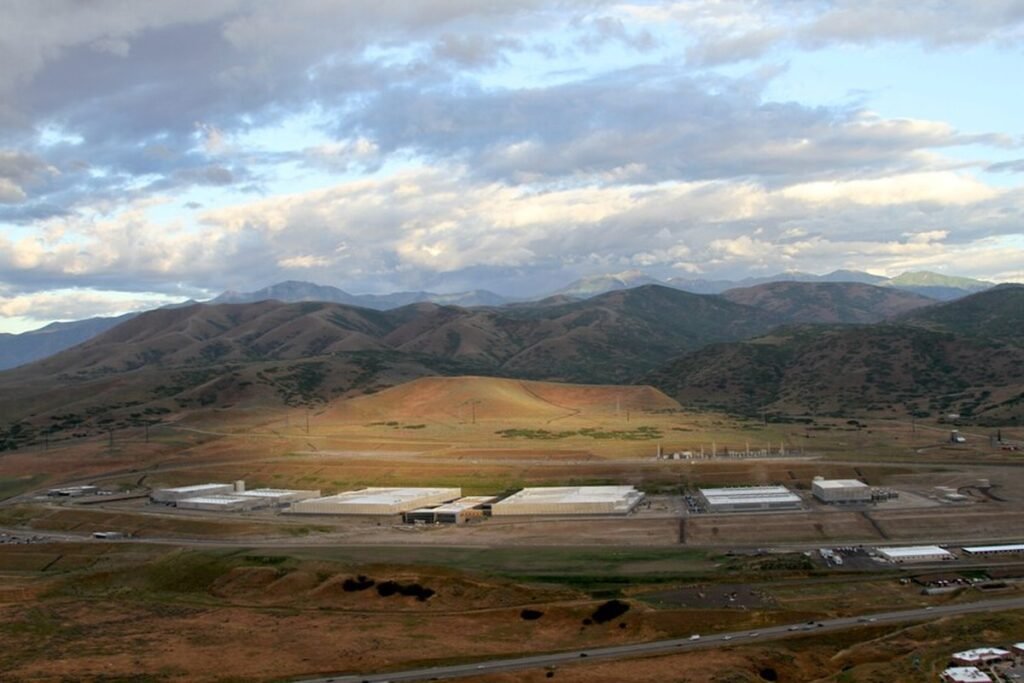 Amazon confirma que pagará el IAE pendiente a los municipios de Aragón por sus centros de datos