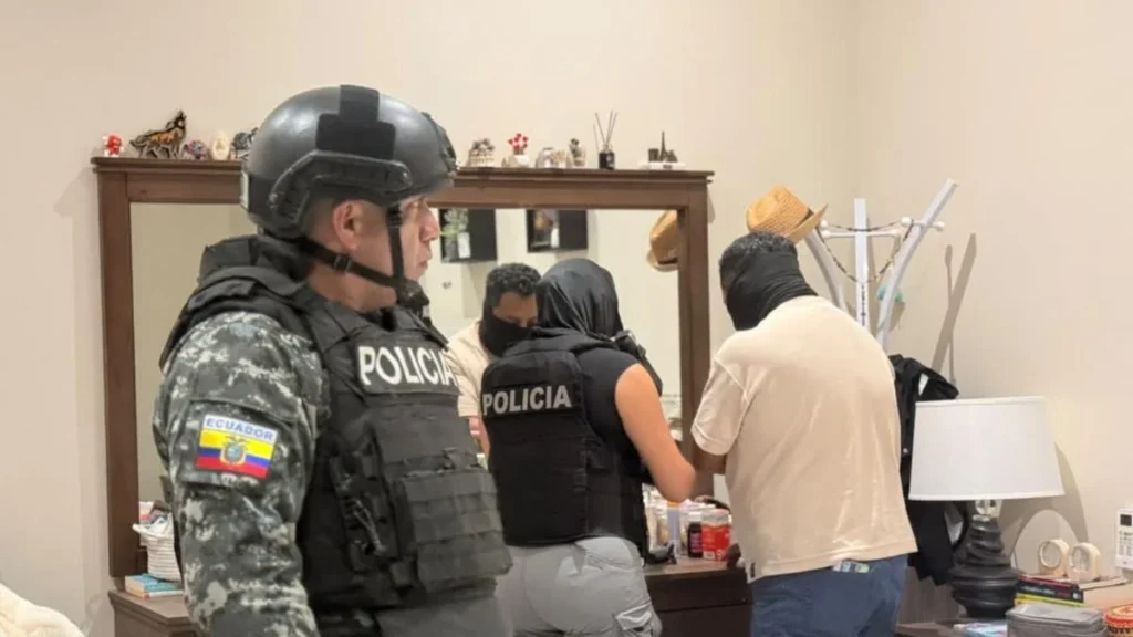Capos criminales de Ecuador tejen redes de cocaína y lavado en España y Dubái