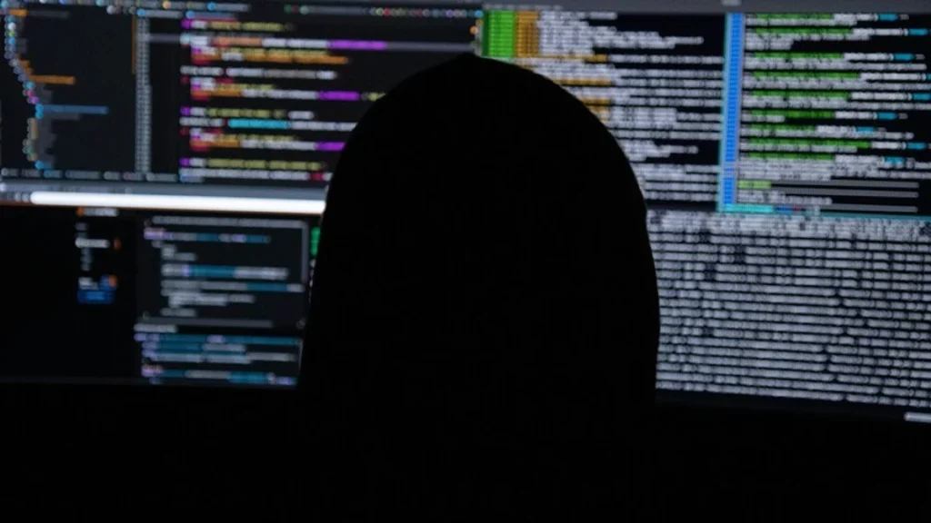 Ciberataques se disparan en Japón y Tokio debate estado de emergencia digital